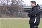Durfte mit den ersten 20 Minuten seiner Mannschaft noch zufrieden sein, FC Trainer Marcus Thiem.