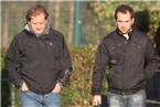 Die Konkurrenz nutzt das ausgefallene Spiel. Ex-ATSV-Coach Helmut Wolff (links) und Frank Ortloff vom Baiersdorfer SV.