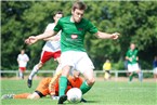 FC 05-Spieler Christopher Lehmann beim 3:0 gegen FTS-Keeper Simon Mai.