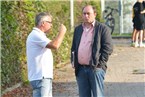 Altstadts sportlicher Leiter Wolfgang Mahr diskutiert mit Beobachter Otto Meyer - es gab einigen Gesprächsbedarf.