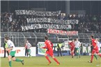 Spruchband der Anhänger des FC Schweinfurt 05.