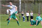 Dennis Fiebiger (am Ball) machte mit seinem Treffer nach der Pause alles klar.