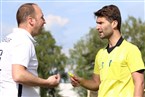 BSV-Coach Thomas Luckner im Gespräch mit Schiedsrichter Andreas Dinger