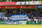 Die Würzburger Fans wollten mit Bannern ihr Team zusätzlich anspornen. 
 