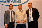 DFB-Ehrenamtsuhr für Georg Metz (VfL Nürnberg)