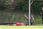 Ein Sinnbild für das Spiel: Fuchsstadt am Boden, Karlburg jubelt - wie hier Pascal Jeni nach seinem zweiten Treffer.