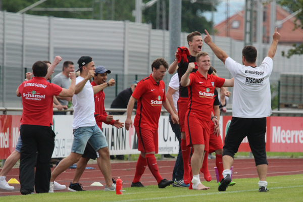 Jubel beim Baiersdorfer SV