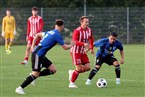Jens Wartenfelser will durch Tarik Kuygun (rechts) und Fabian Hofmann durch.