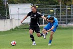 Yannick Beuschel schüttelt Mailk Pankey ab.